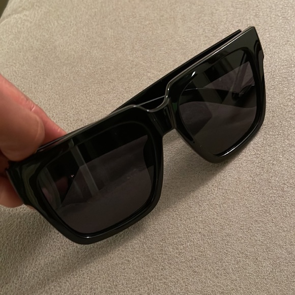 Kim K Celine Chunky Sunglasses - Picture 4 of 6